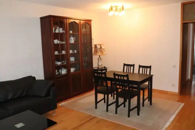 2 Zimmer Wohnung mit 65 m² in Bonn – Bild 2