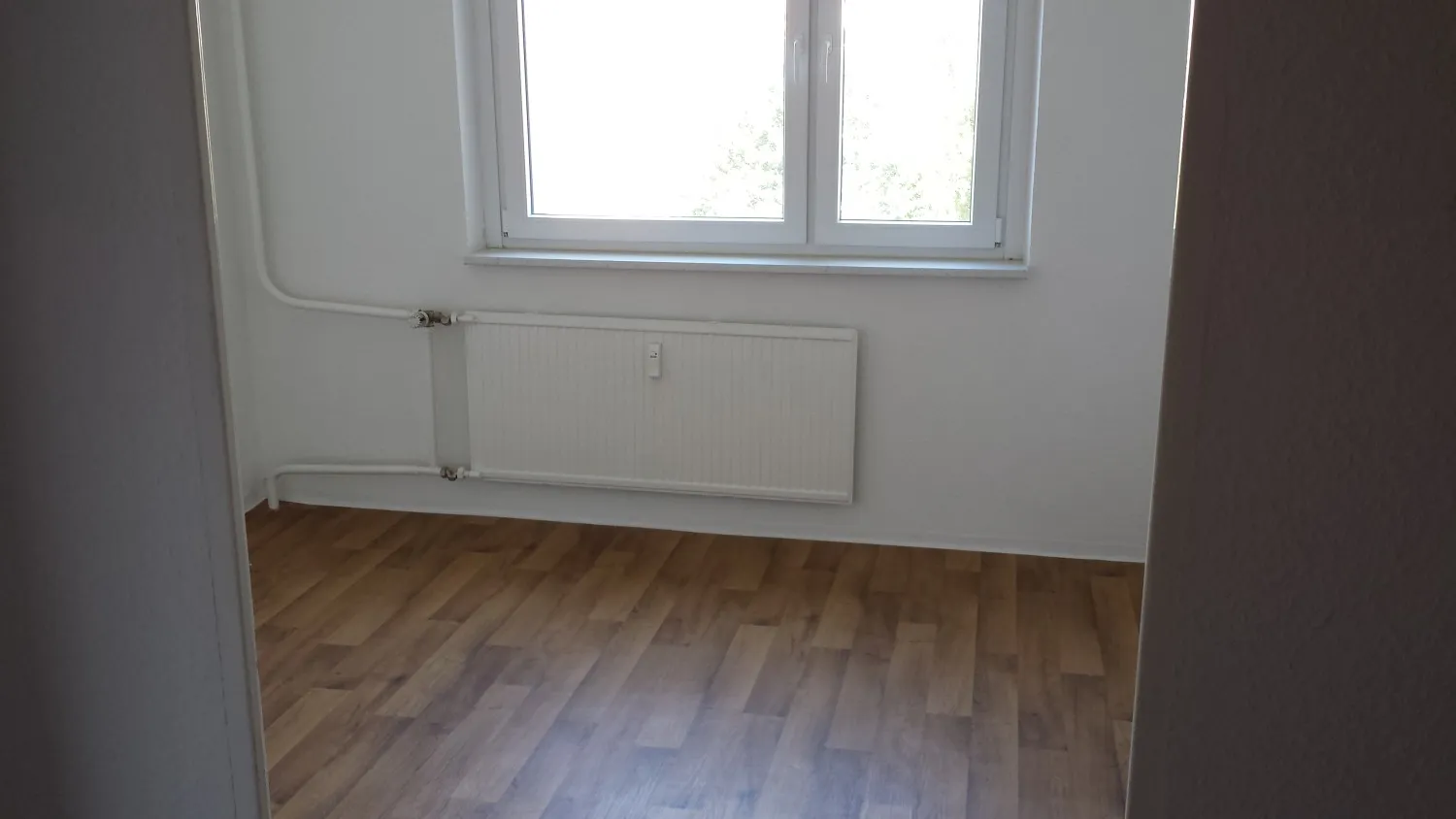 4 Zimmer Wohnung mit 77 m² in Rostock – Bild 2