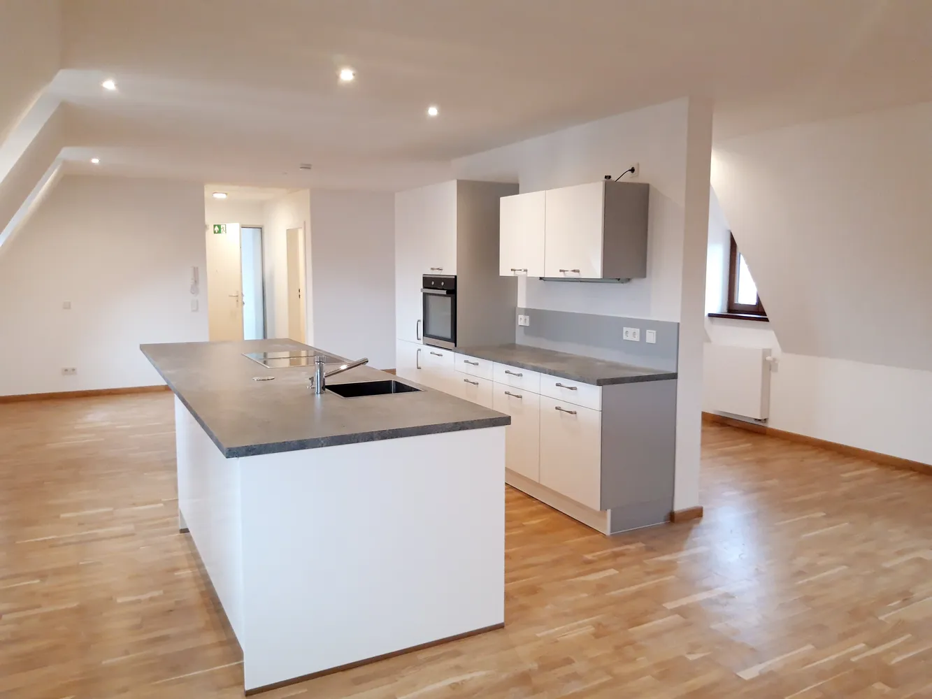 2 room apartment with 115 m² in Amberg – Photo 1