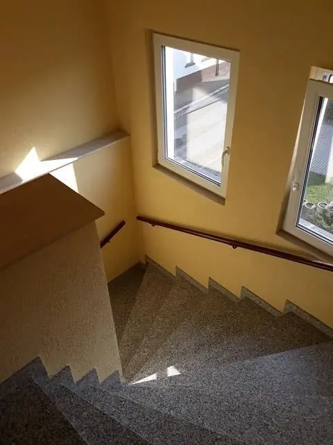 2 Zimmer Wohnung mit 38 m² in Zwickau – Bild 3