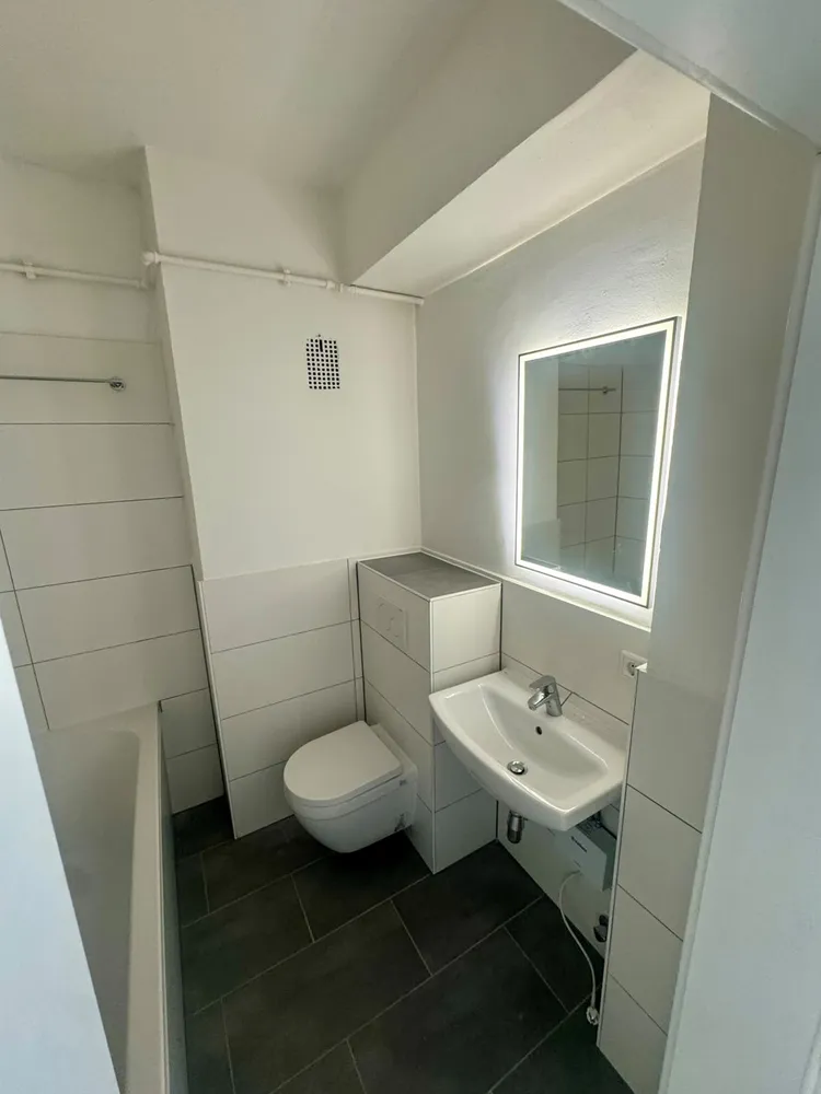 2 room apartment with 40 m² in Düsseldorf – Photo 3