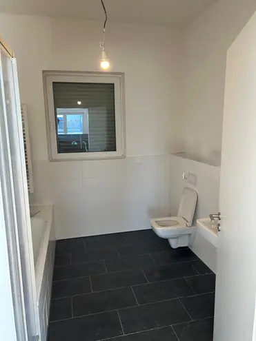 2 Zimmer Wohnung mit 86 m² in Wiesbaden – Bild 6