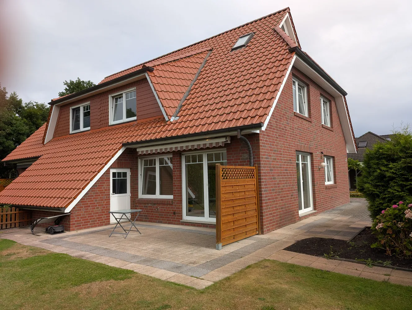 4 Zimmer Haus mit 125 m² in Cuxhaven – Bild 1