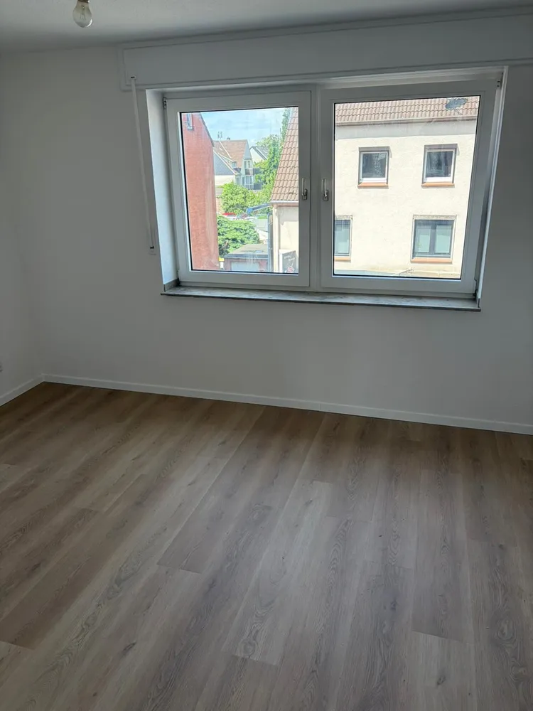 2 Zimmer Wohnung mit 66 m² in Duisburg – Bild 4