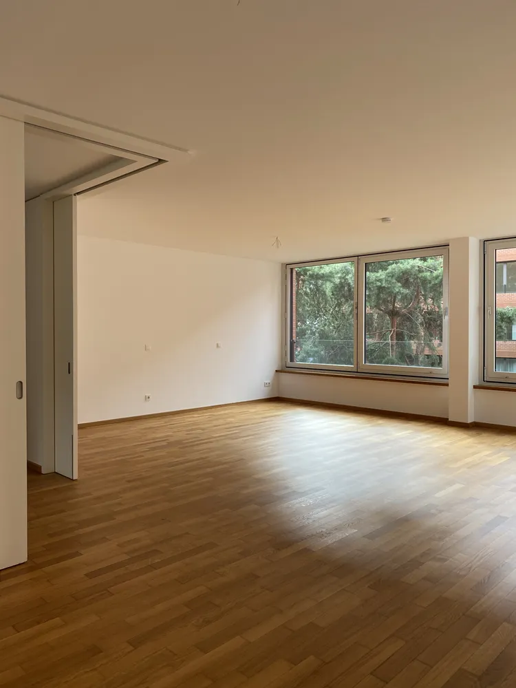 5 Zimmer Wohnung mit 215 m² in Berlin – Bild 2