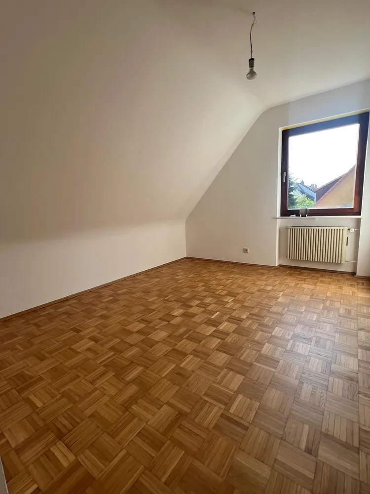 4 Zimmer Wohnung mit 79 m² in Nürnberg – Bild 12