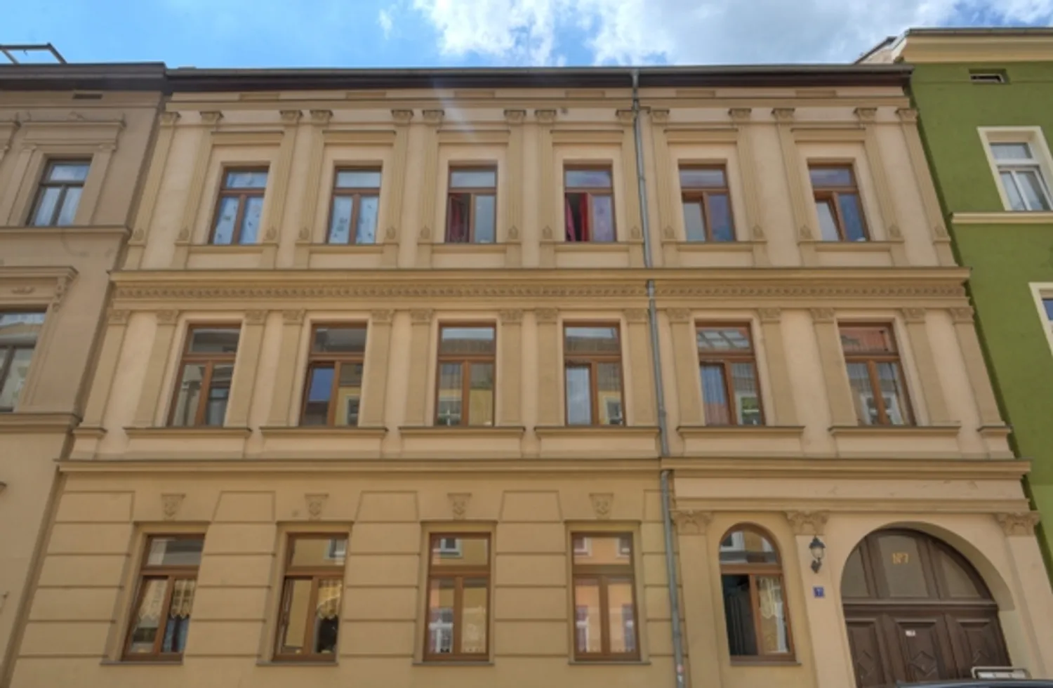 4 Zimmer Wohnung mit 124 m² in Halle (Saale) – Bild 2