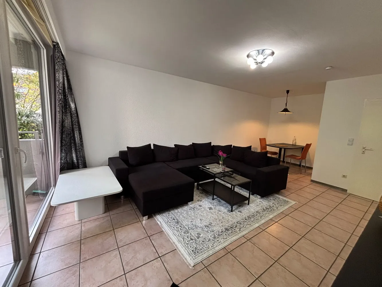 2 room apartment with 57 m² in Frankfurt am Main – Photo 10