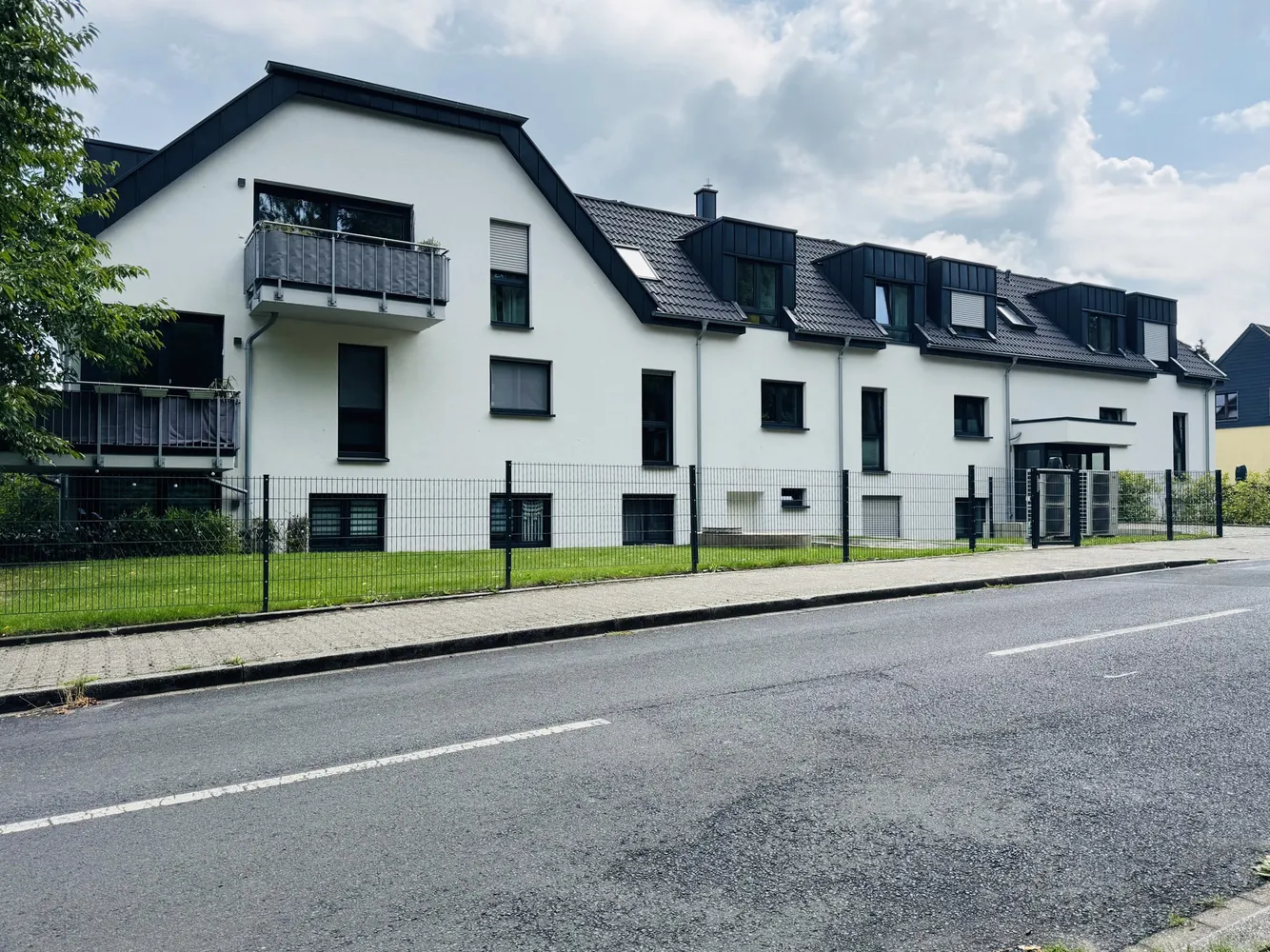 2 Zimmer Wohnung mit 58 m² in Düsseldorf – Bild 2
