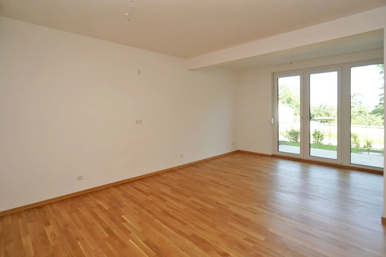 4 Zimmer Wohnung mit 114 m² in Dresden – Bild 1