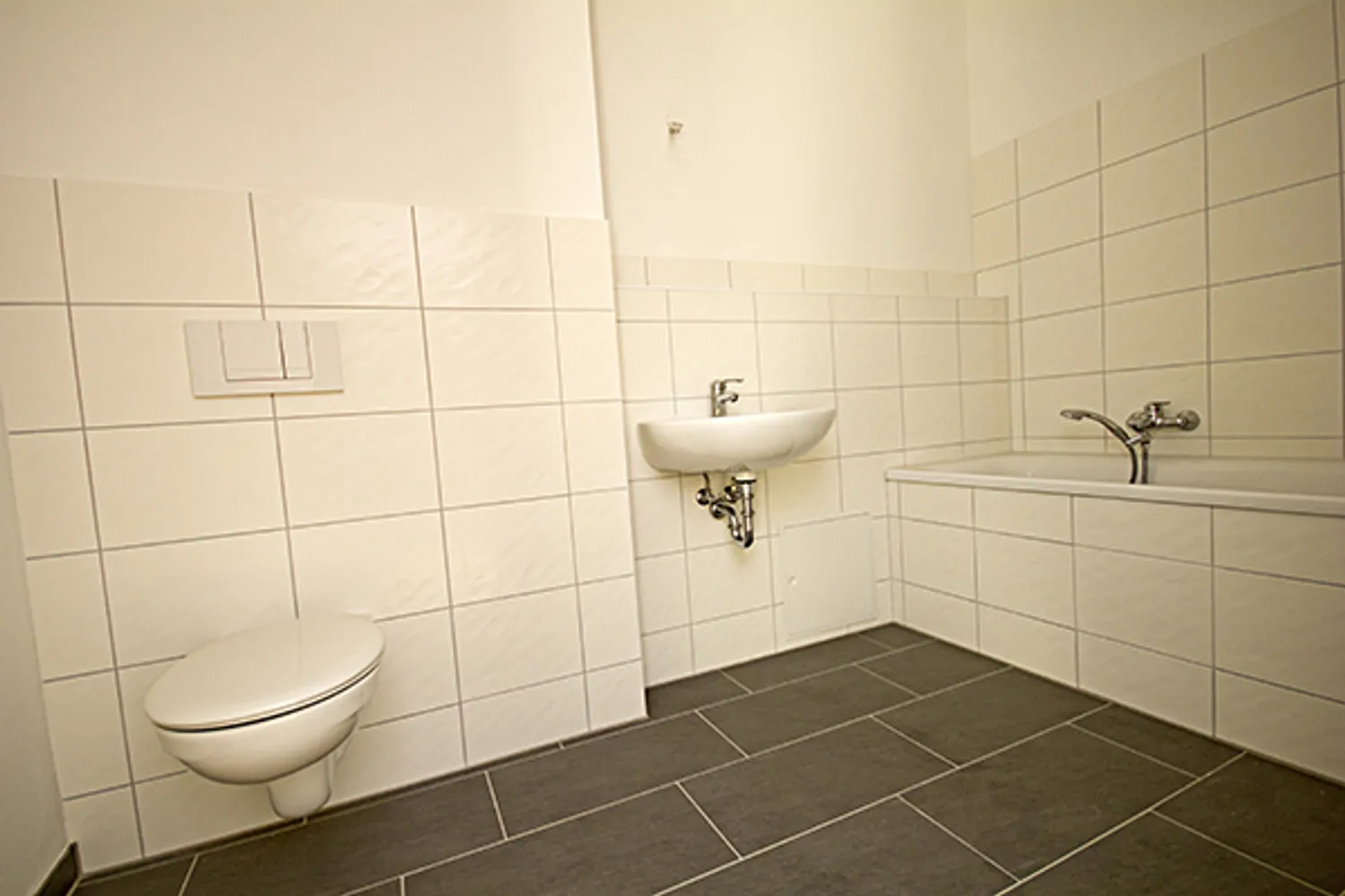 4 Zimmer Wohnung mit 115 m² in Halle (Saale) – Bild 8