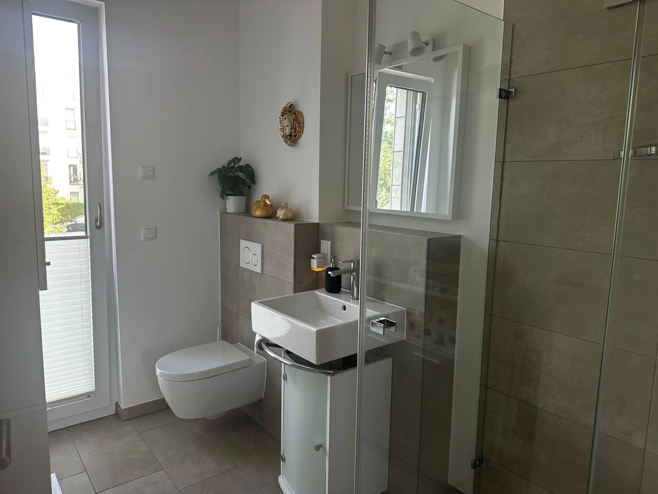 3 Zimmer Wohnung mit 87 m² in Frankfurt am Main – Bild 11