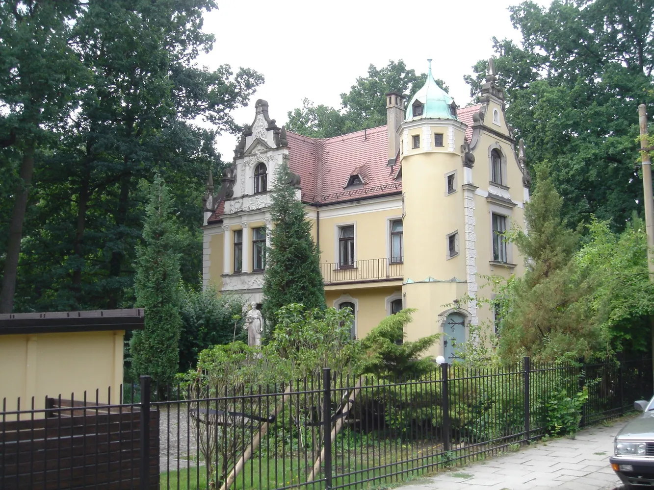 3 Zimmer Wohnung mit 70 m² in Dresden – Bild 1