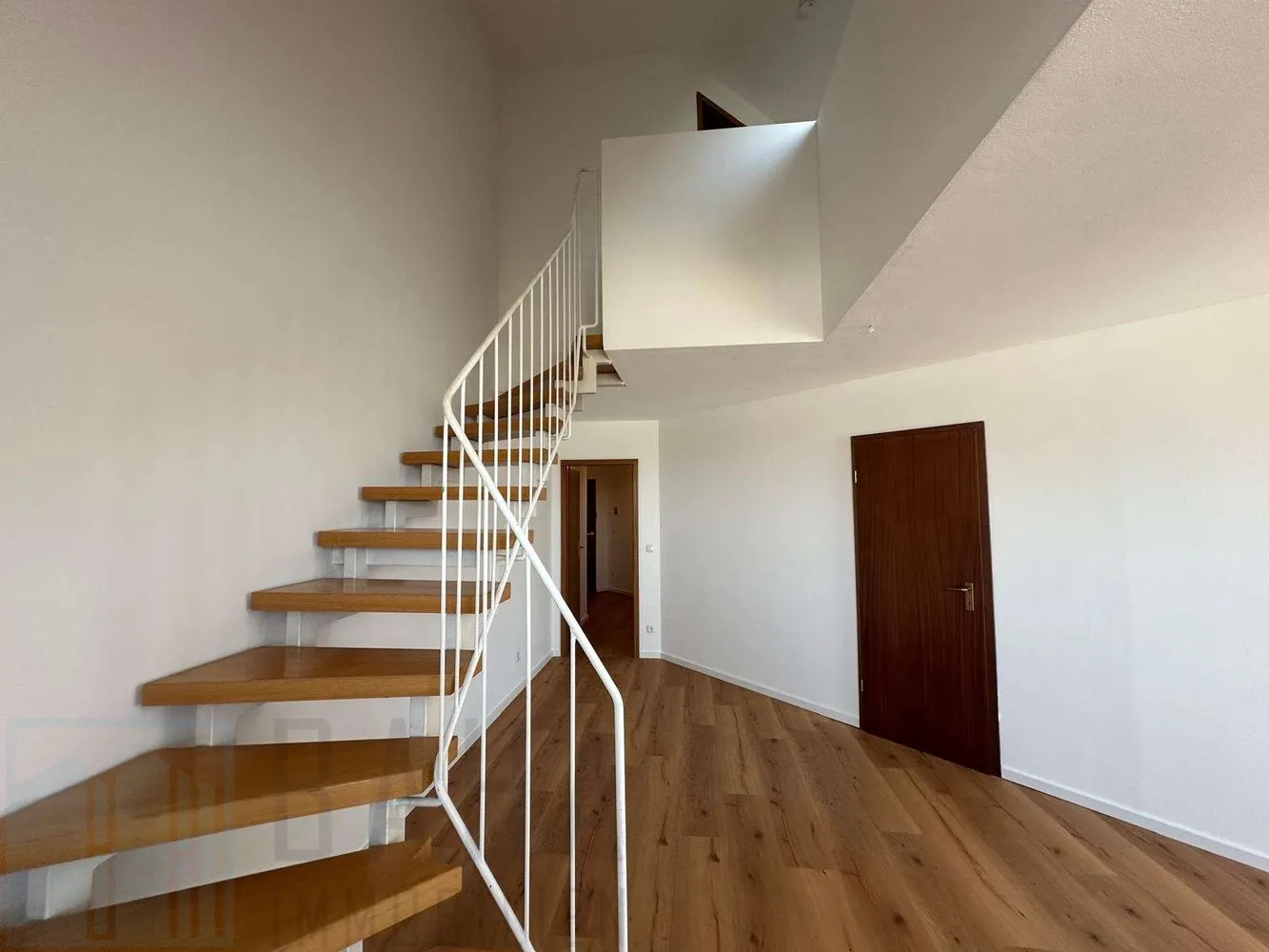2 Zimmer Wohnung mit 64 m² in München – Bild 8