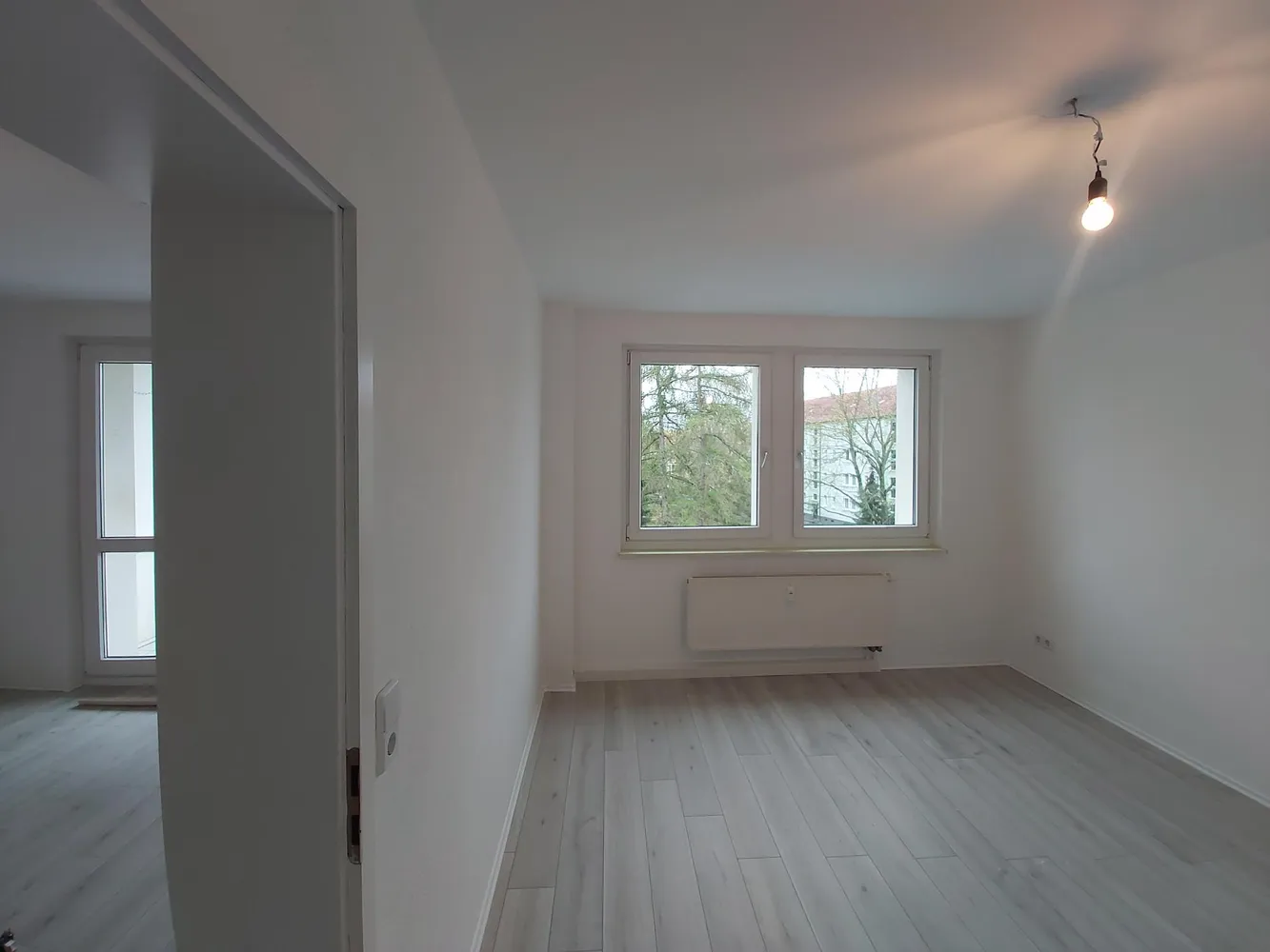 2 room apartment with 50 m² in Erfurt – Photo 4