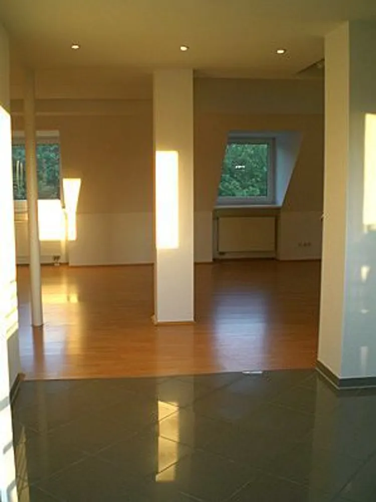 3 Zimmer Wohnung mit 100 m² in Köln – Bild 8