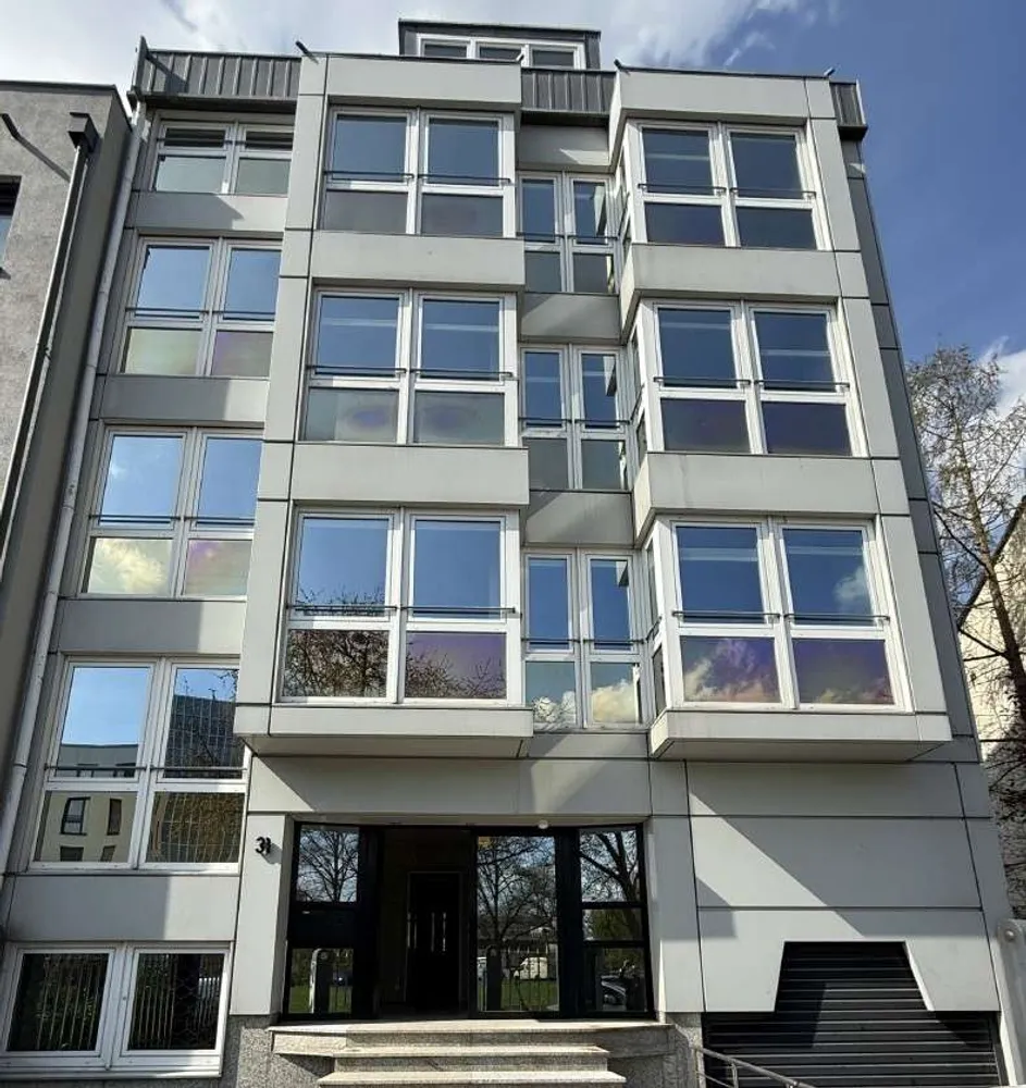 1 room apartment with 40 m² in Bonn – Photo 1