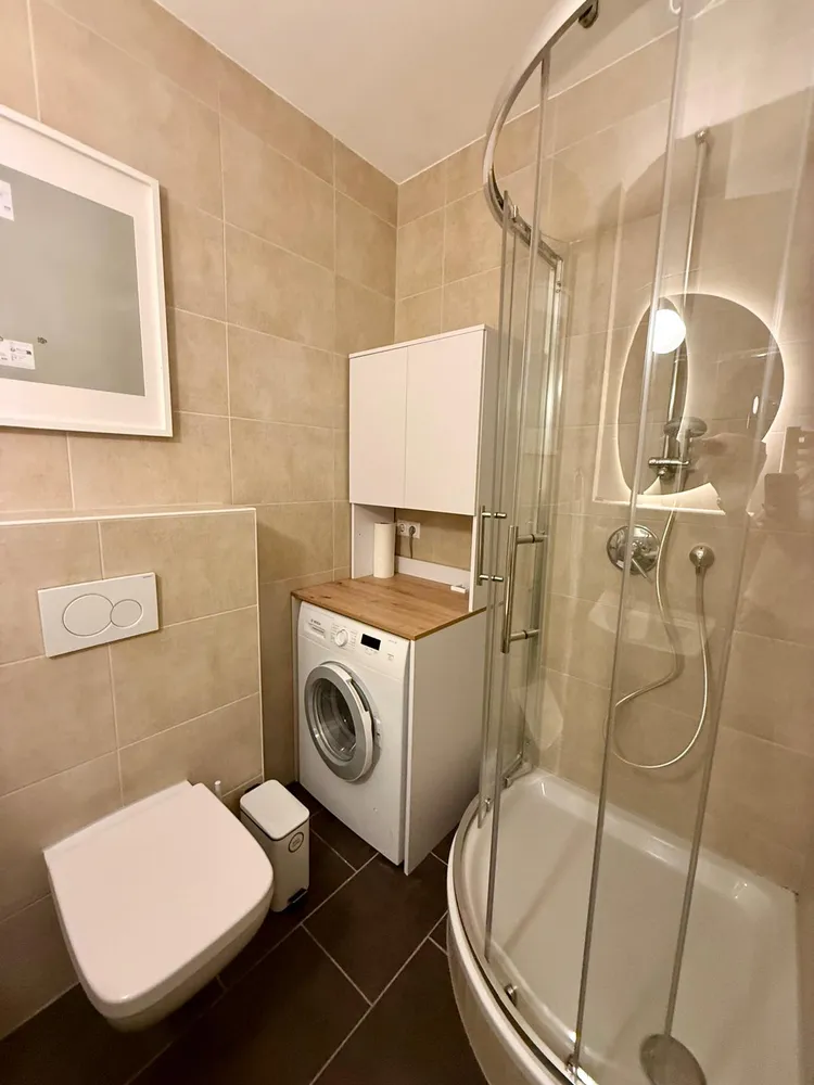 1 room apartment with 45 m² in Berlin – Photo 9