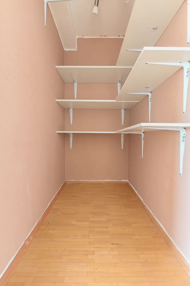 2 Zimmer Wohnung mit 70 m² in Duisburg – Bild 12