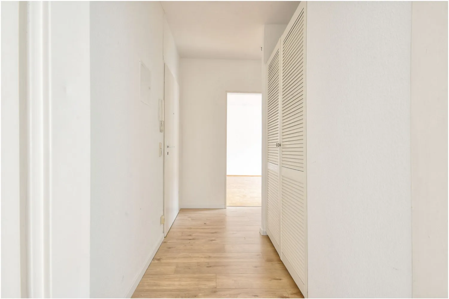 2 Zimmer Wohnung mit 58 m² in Lübeck – Bild 9