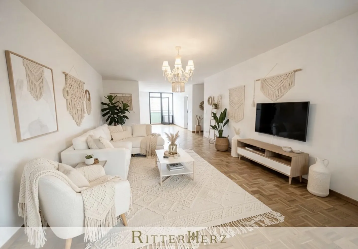 4 Zimmer Wohnung mit 110 m² in München – Bild 1