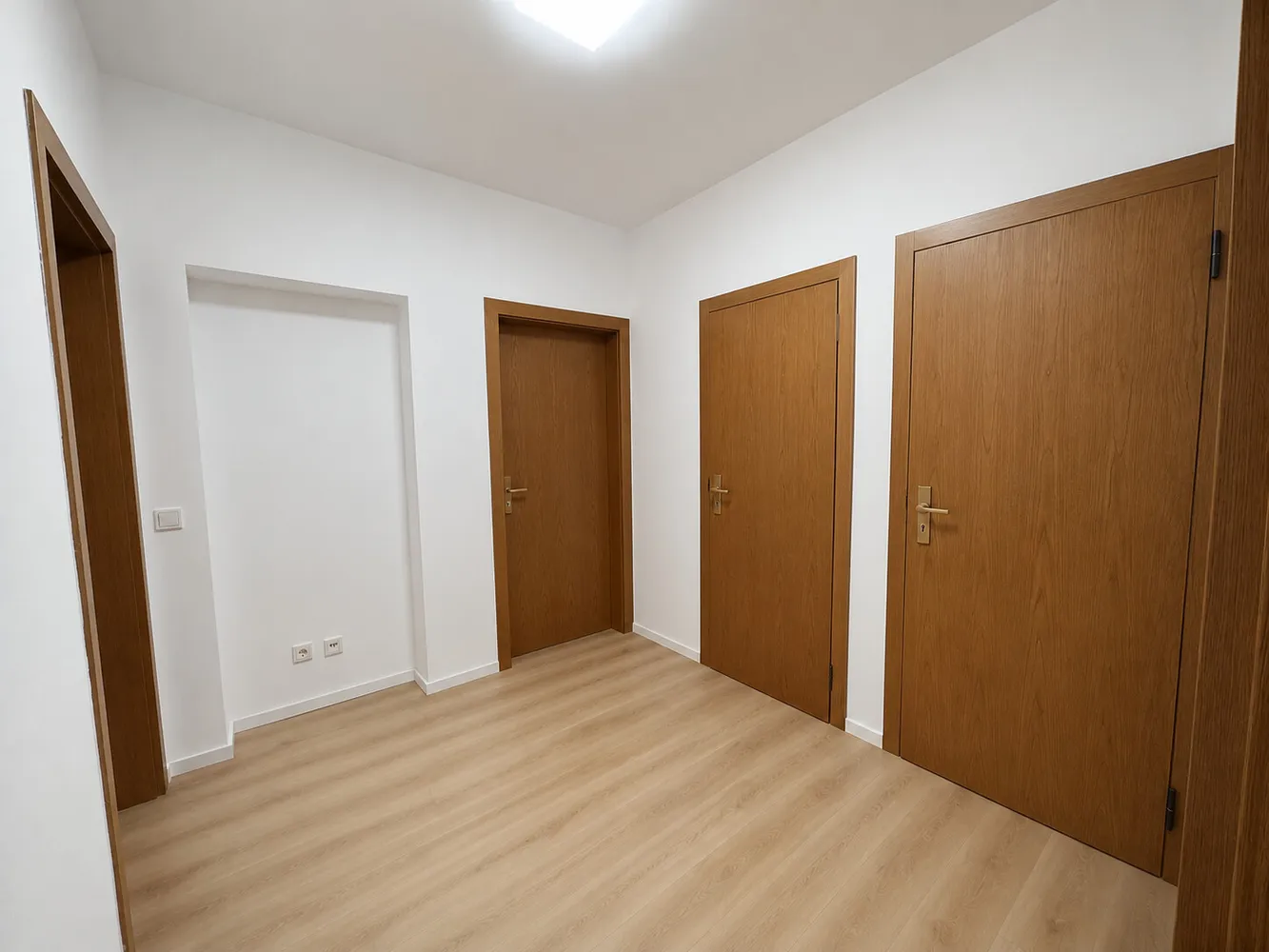 2 Zimmer Wohnung mit 85 m² in Düsseldorf – Bild 4