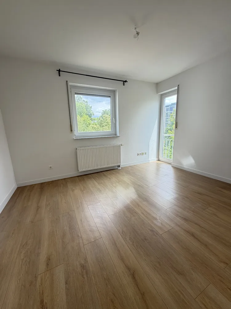 3 Zimmer Wohnung mit 81 m² in Wiesbaden – Bild 3