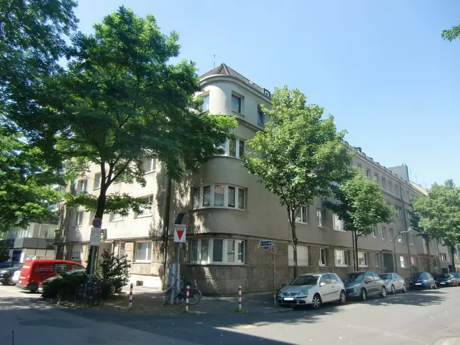3 room apartment with 90 m² in Düsseldorf – Photo 1