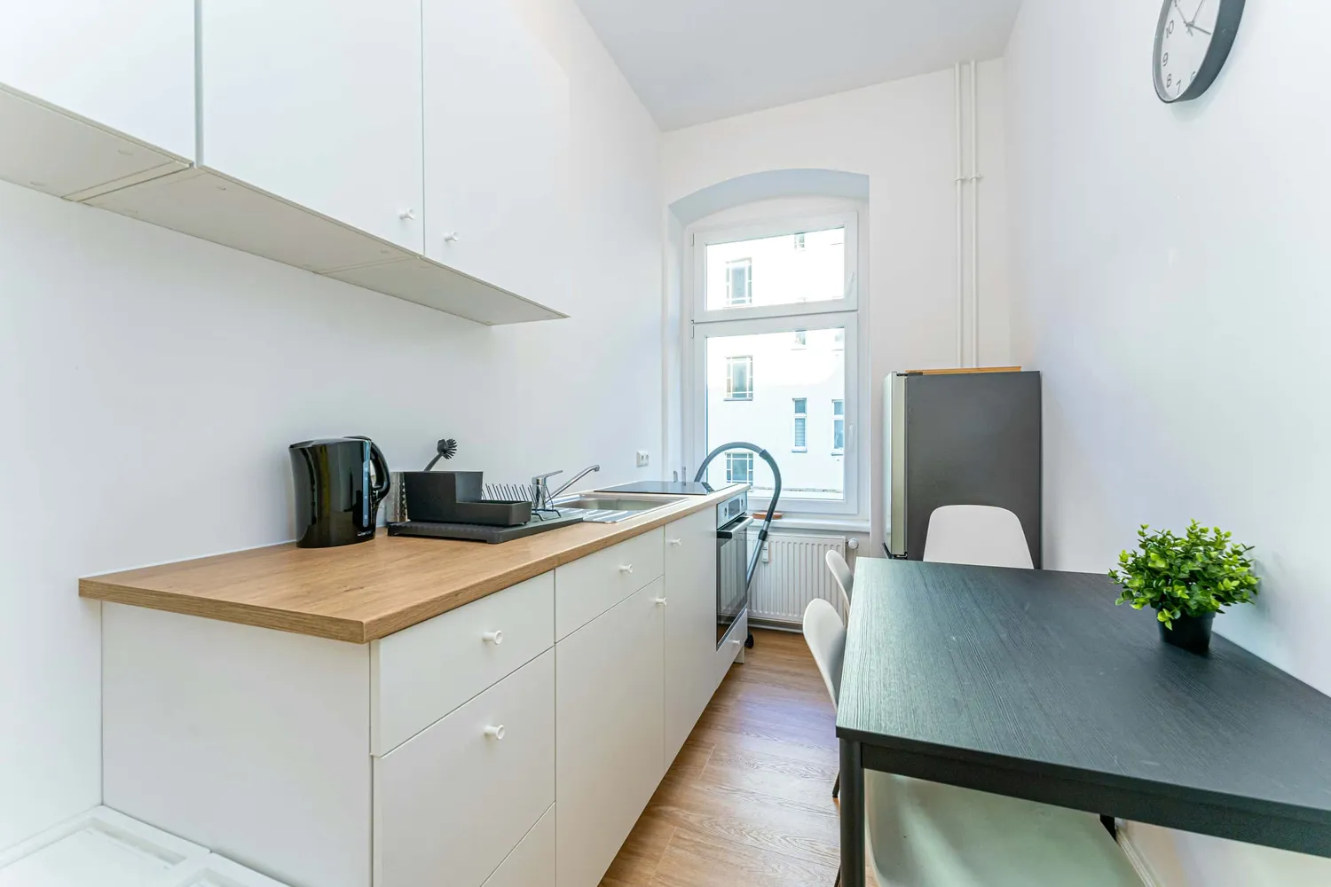 Shared room with 10 m² in Berlin – Photo 9