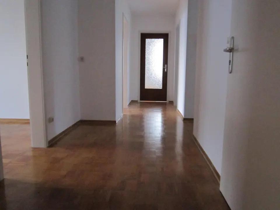 5 Zimmer Wohnung mit 130 m² in Herrenberg – Bild 10