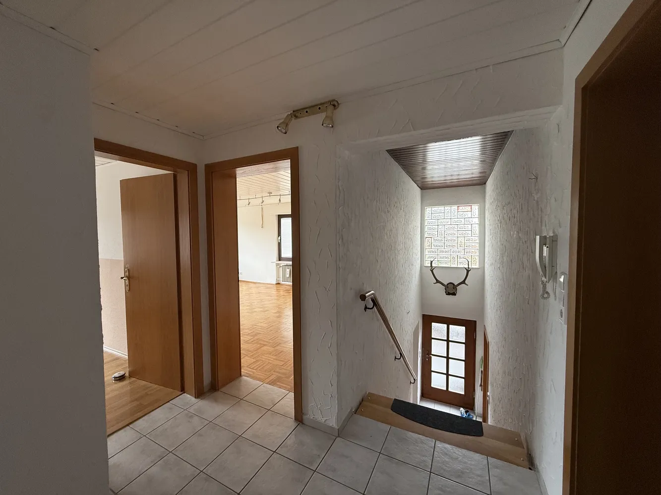4 Zimmer Wohnung mit 110 m² in Mosbach – Bild 2