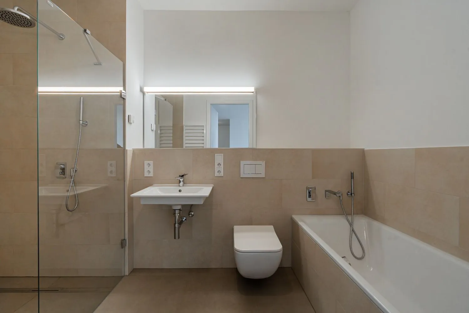 4 room apartment with 120 m² in Berlin – Photo 11