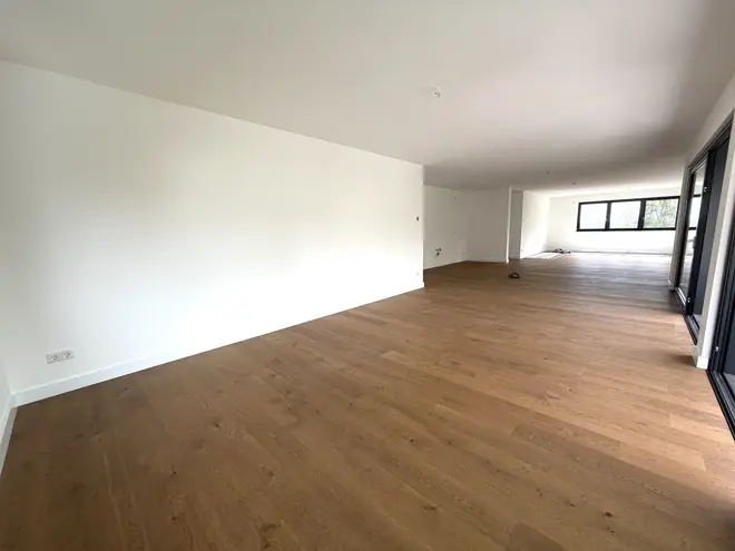 4 Zimmer Wohnung mit 210 m² in Wuppertal – Bild 8
