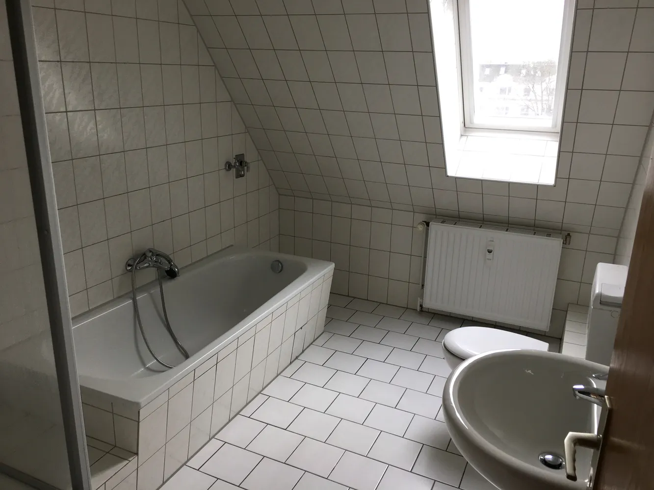3 Zimmer Wohnung mit 81 m² in Bremerhaven – Bild 11