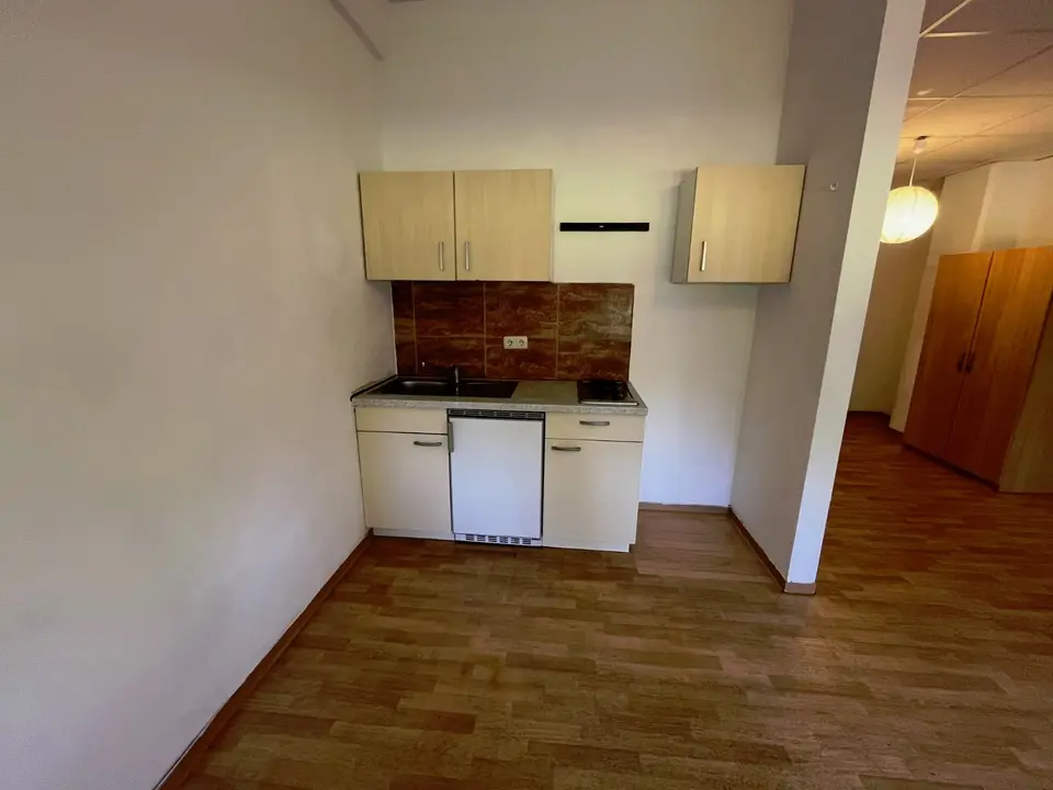 2 Zimmer Wohnung mit 30 m² in Freiberg – Bild 3