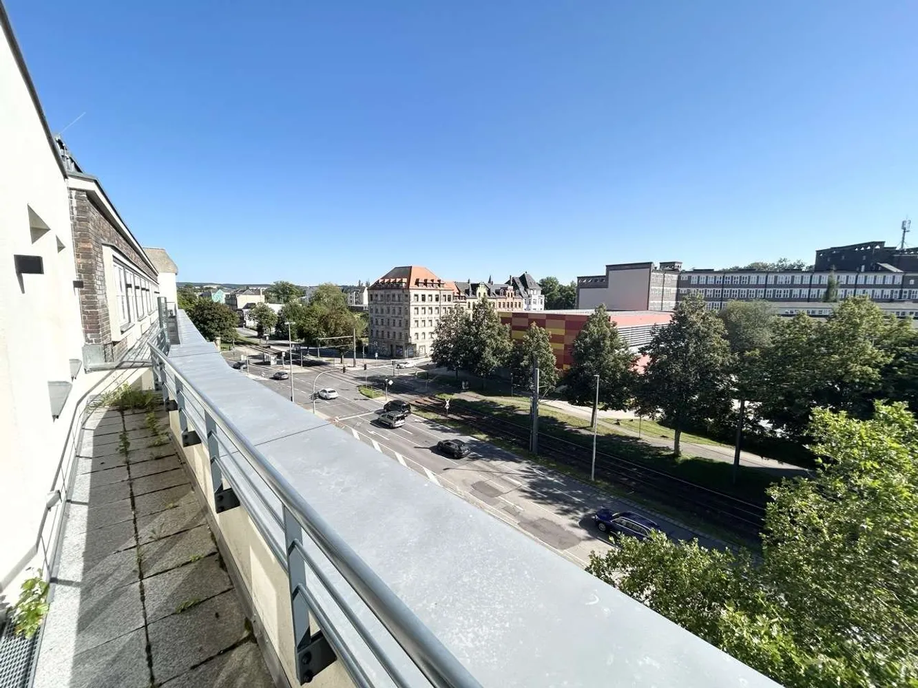 5 room apartment with 177 m² in Chemnitz – Photo 1