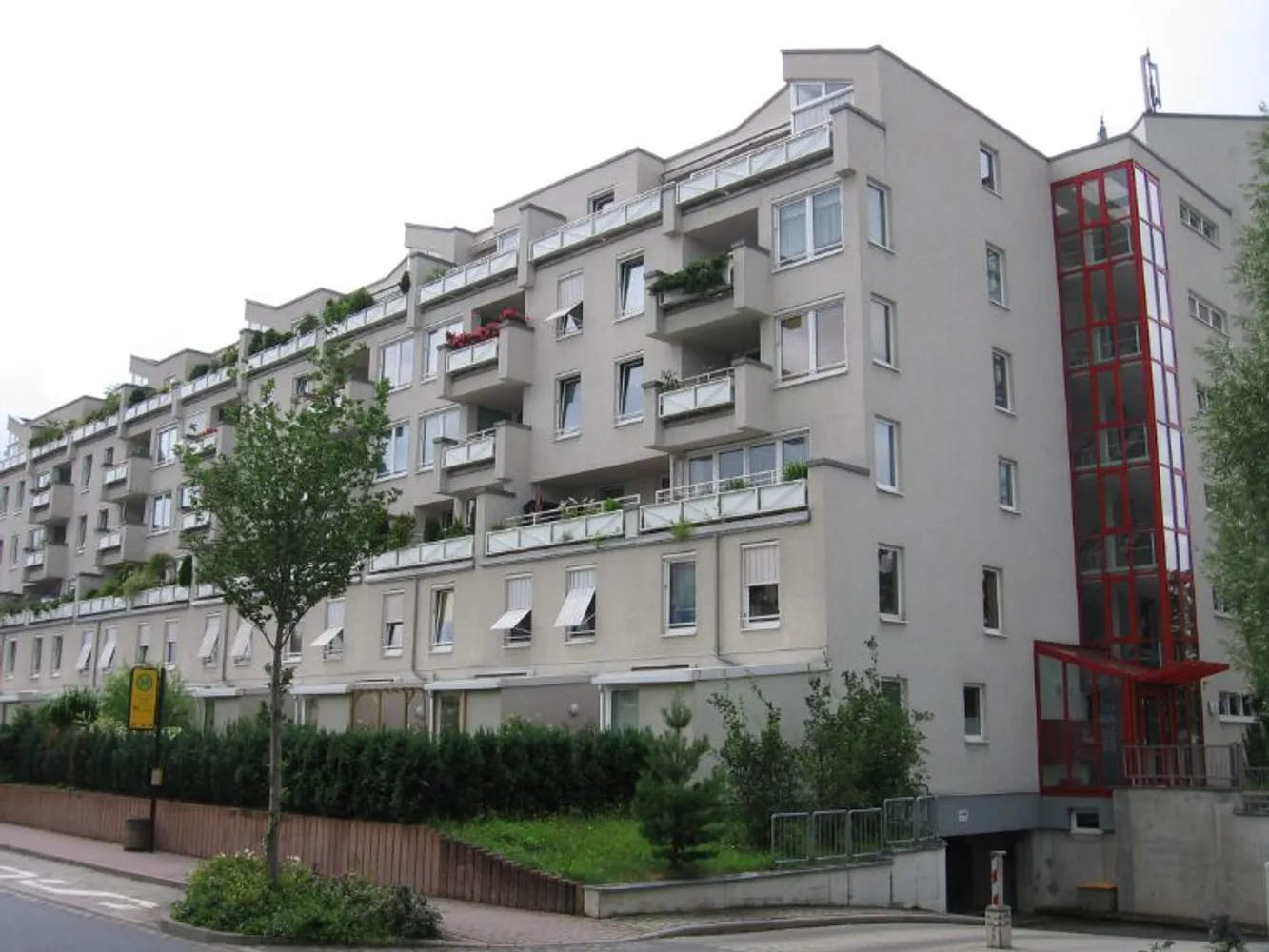 2 Zimmer Wohnung mit 69 m² in Dresden – Bild 1
