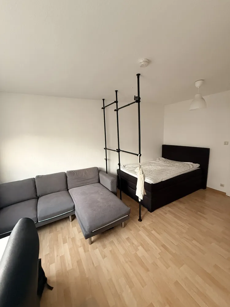 1 Zimmer Wohnung mit 30 m² in Stuttgart – Bild 2