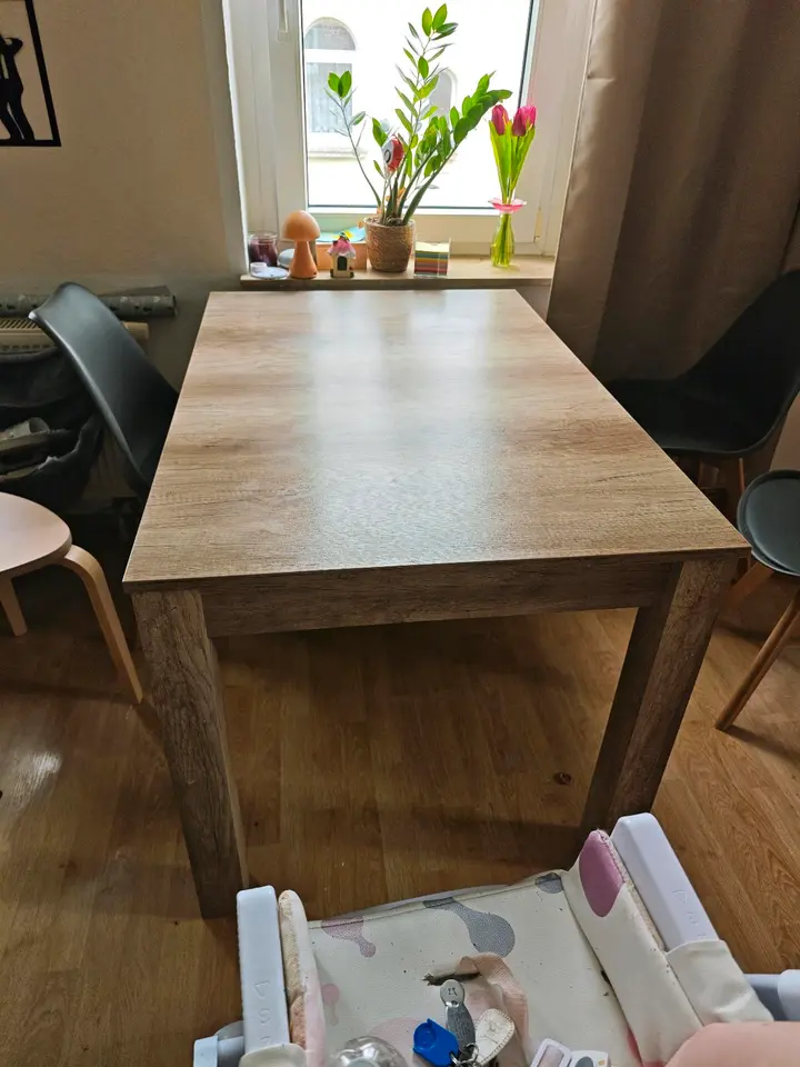 4 Zimmer Wohnung mit 94 m² in Zwickau – Bild 1