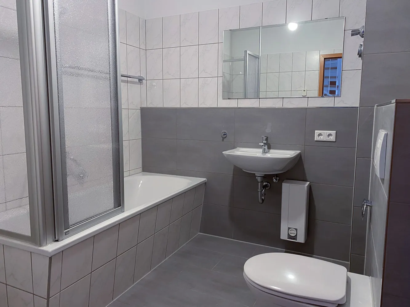 5 Zimmer Wohnung mit 93 m² in Chemnitz – Bild 7