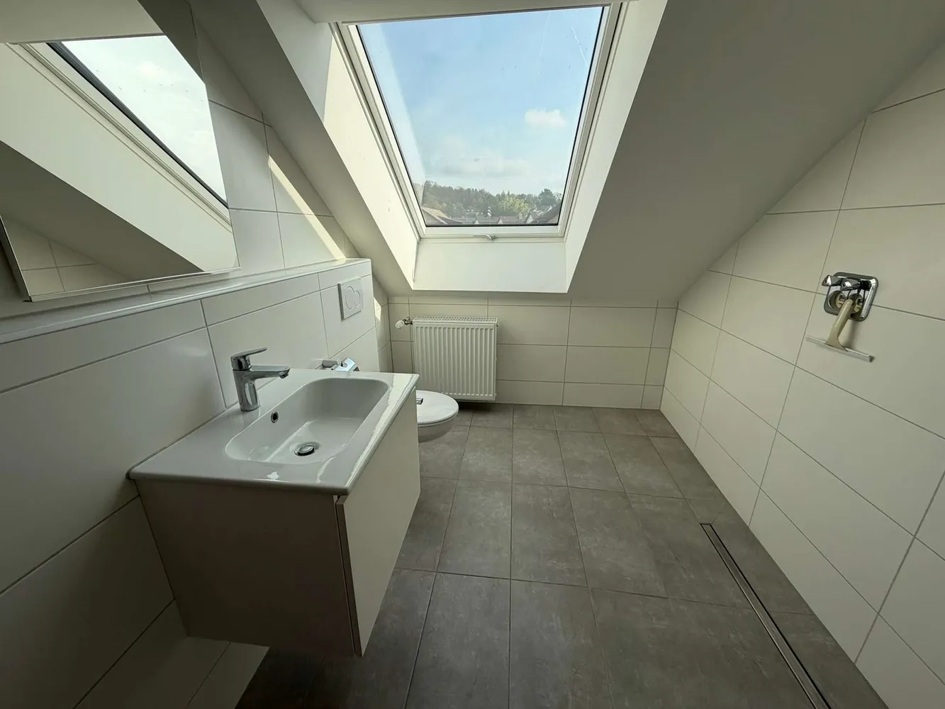 3 Zimmer Wohnung mit 80 m² in Karlsruhe – Bild 1