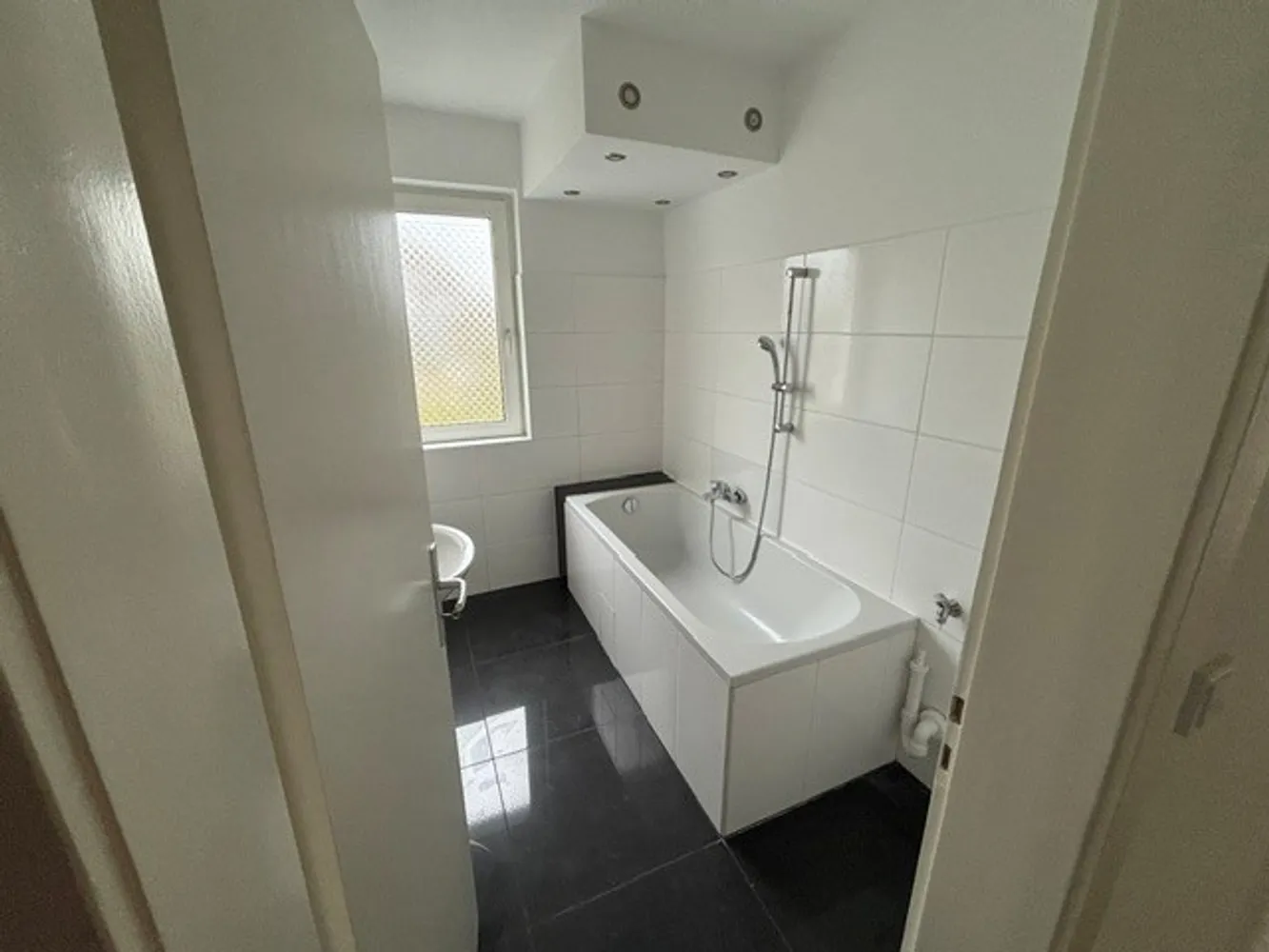 3 room apartment with 77 m² in Cologne – Photo 5