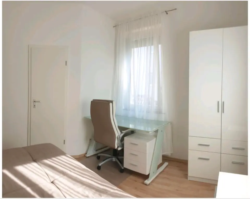 Shared room with 30 m² in Günzburg – Photo 6