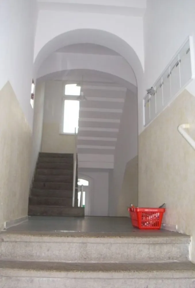 2 Zimmer Wohnung mit 48 m² in Halle (Saale) – Bild 1