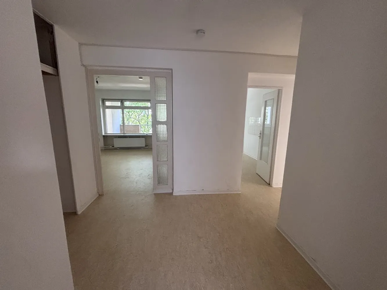 4 Zimmer Wohnung mit 95 m² in Berlin – Bild 3