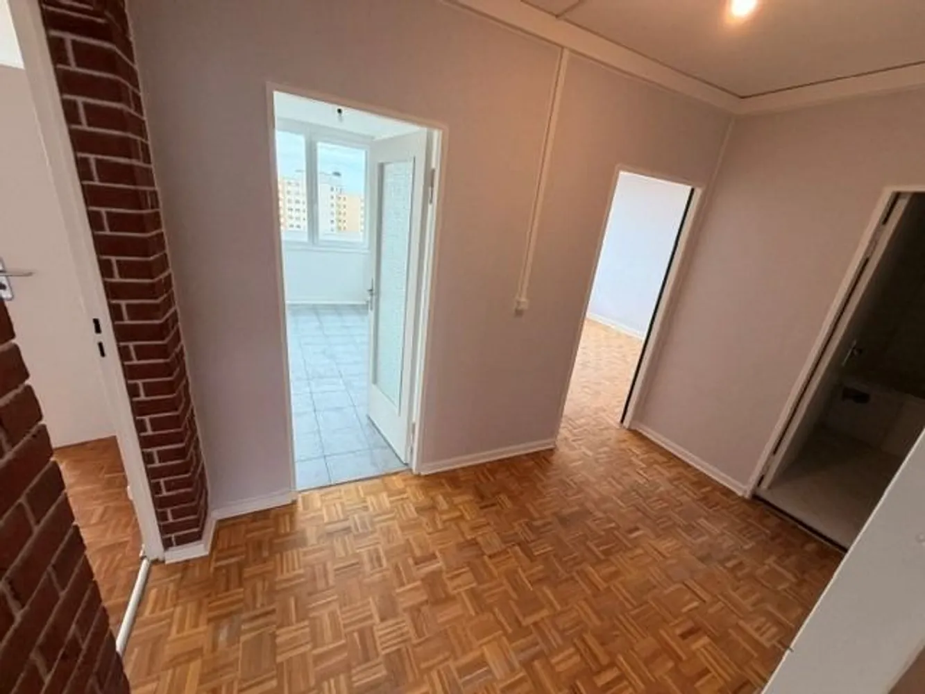 2 Zimmer Wohnung mit 84 m² in Berlin – Bild 7