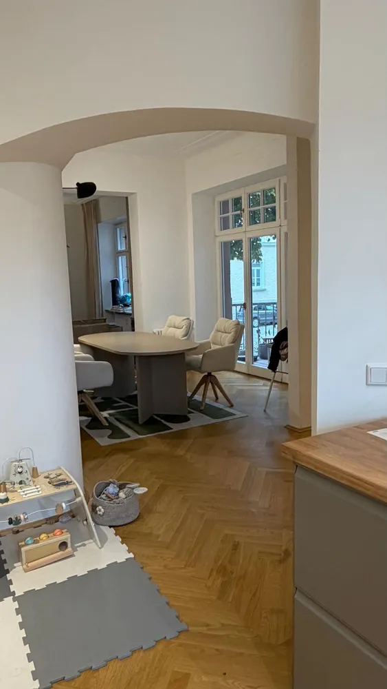 2 Zimmer Wohnung mit 105 m² in Rosenheim – Bild 2