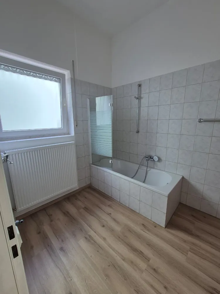 2 Zimmer Wohnung mit 70 m² in Velbert – Bild 3