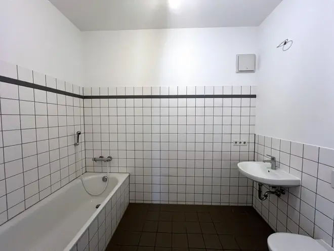 2 Zimmer Wohnung mit 109 m² in Frankfurt am Main – Bild 6