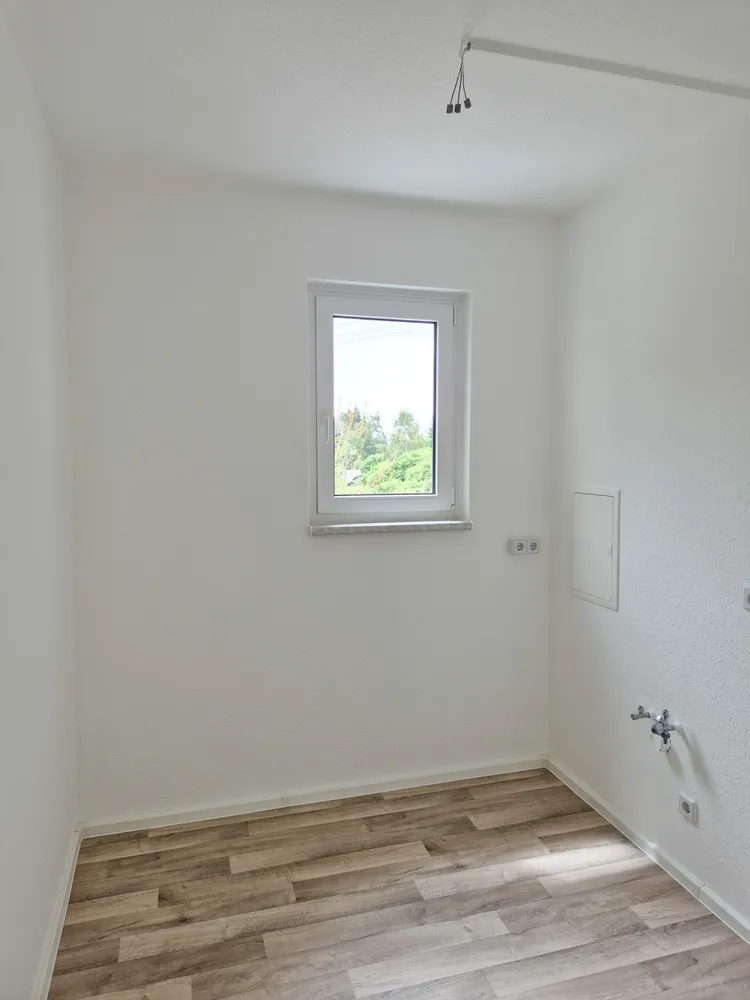 2 Zimmer Wohnung mit 42 m² in Chemnitz – Bild 2